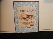 Keep calm eat cupcakes